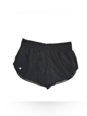 Lululemon Workout Shorts 3.5"